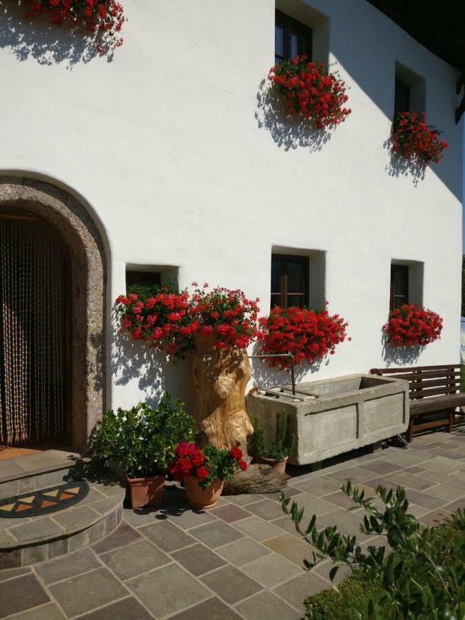 Haus Falkner Mutters Extérieur photo